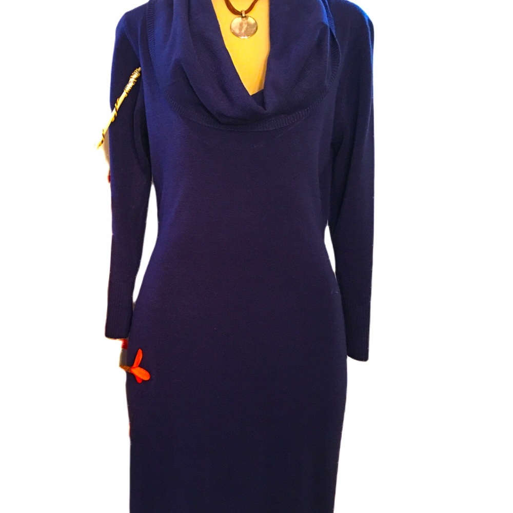 Soft, sexy Navy long sleeve sweater dress Sz 10